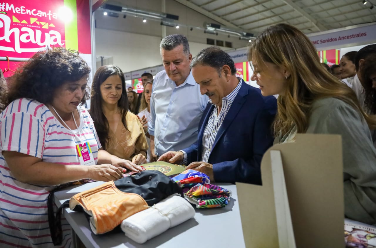 Con la presencia del Gobernador Ricardo Quintela Se puso en marcha el Mercado de Industrias Creativas 2023