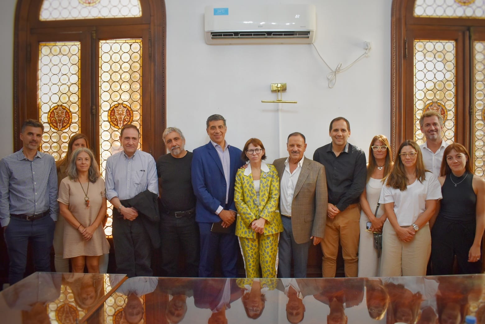 Encuentro de Ideas. Quintela y profesionales del Grupo Antenas abordan los retos actuales y futuros de la Argentina.