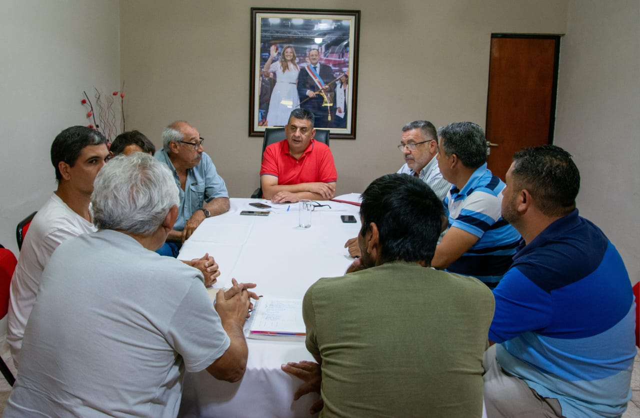 El Gobierno Provincial planifica obras claves para la distribución del agua en el departamento General San Martín