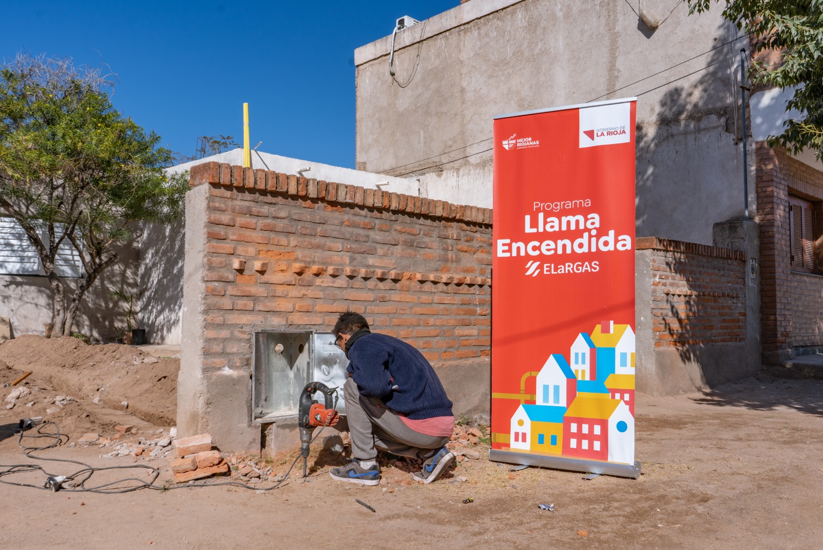 Llama Encendida. Un programa para promover la instalación de gas en mas hogares.