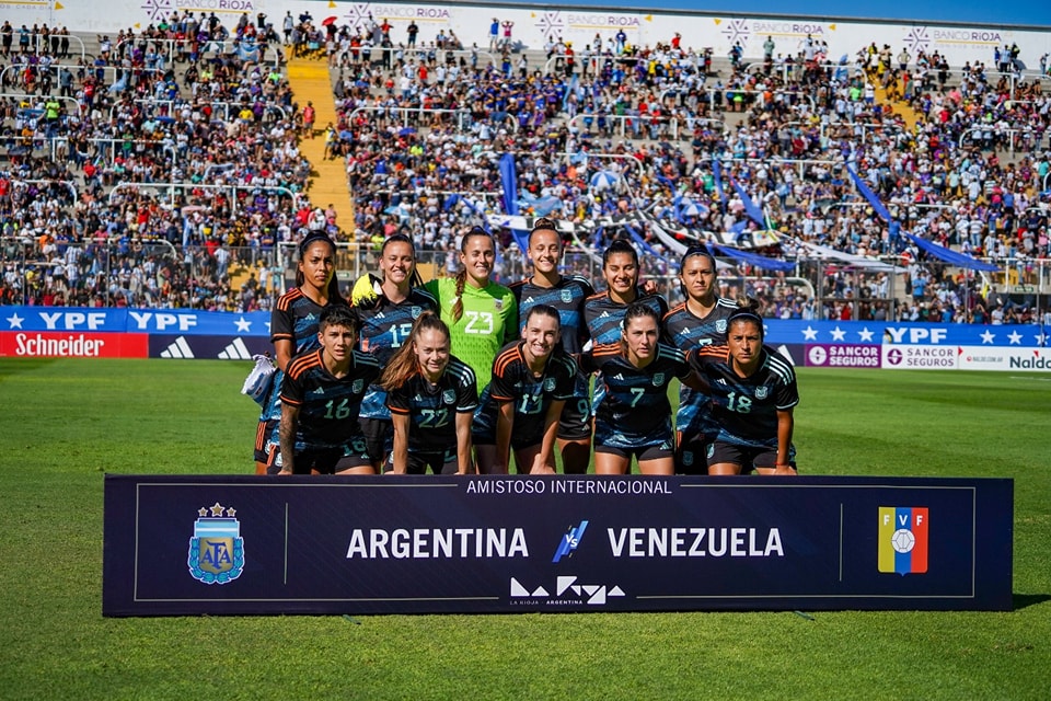 ¡Goleó y ganó! Argentina derrotó 3-0 a Venezuela en La Rioja