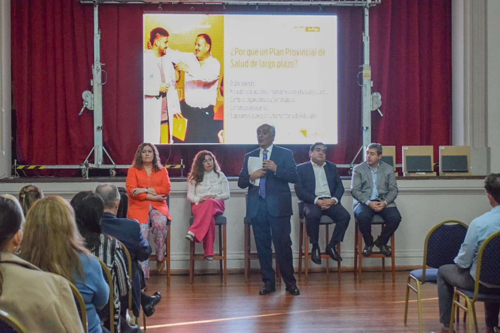 El ministro Vergara expuso los avances logrados a través del Plan Provincial de Salud