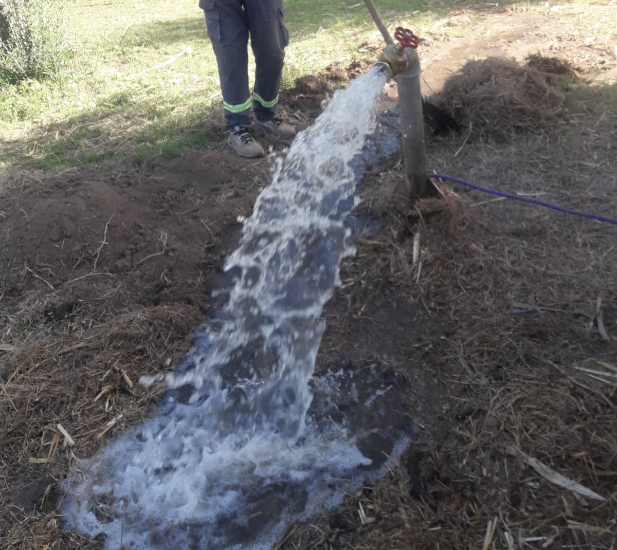 Chilecito. El gobierno provincial incorporó una nueva perforación para incrementar agua a vecinos de Tilimuqui