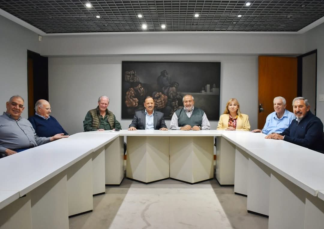 Quintela se reunió con integrantes de la CGT Nacional.