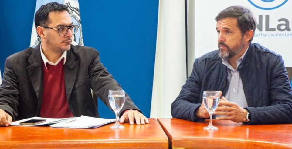 Aguas Riojanas y la UNLaR impulsan actividades de concientización sobre la realidad hídrica de la Provincia.