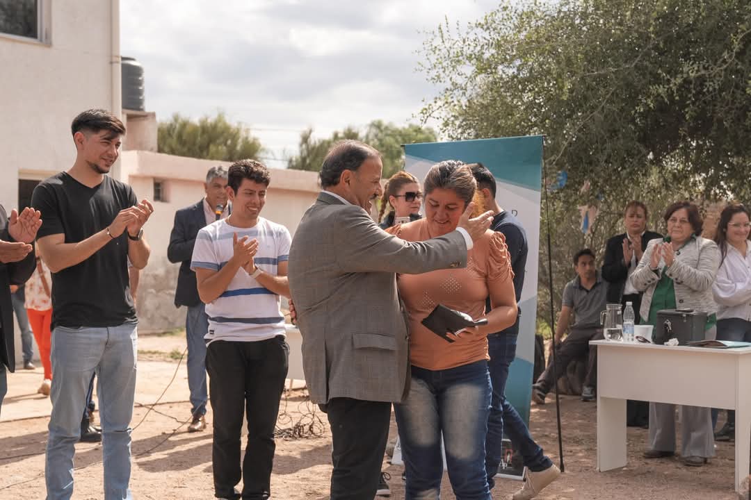 Quintela: “La gente vota para estar mejor, no peor”.