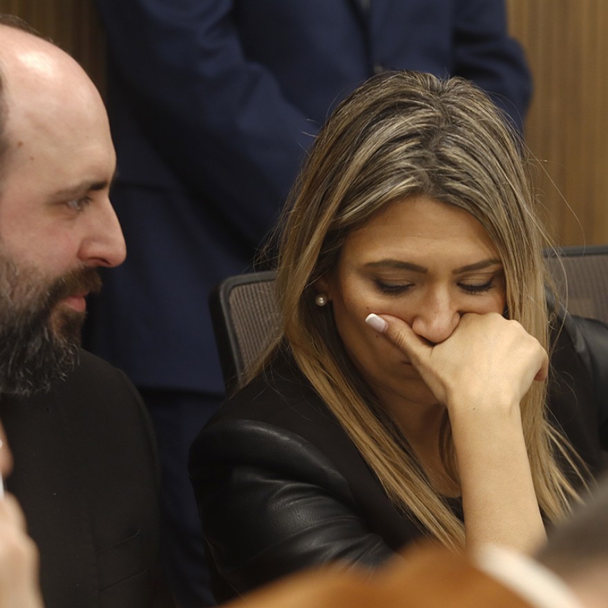 Como el zorro en el gallinero. La candidata de Menem en diputados para presidir la comisión del criptogate fue denunciada por estafa. 
