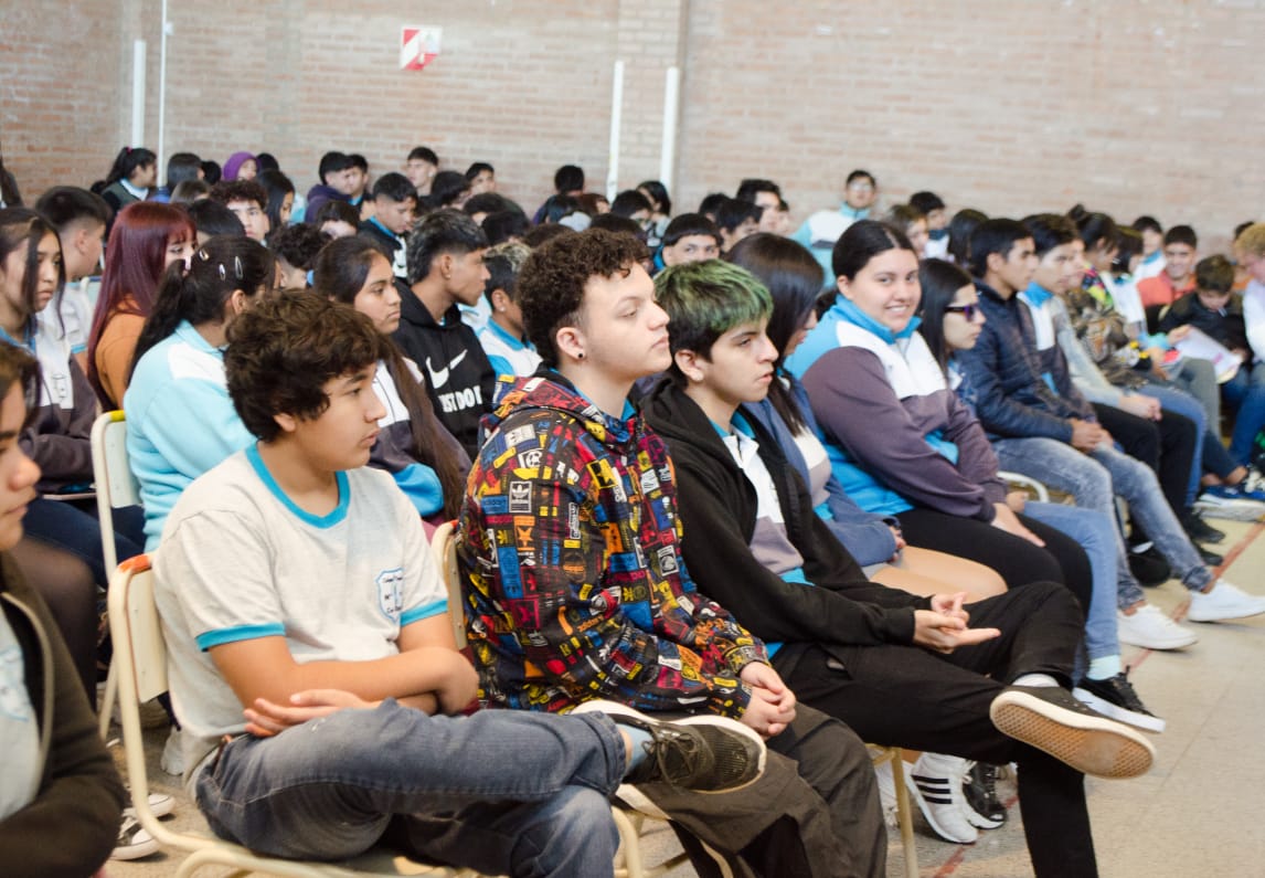 Más de 6 mil estudiantes secundarios prometerán Lealtad a la Constitución Nacional