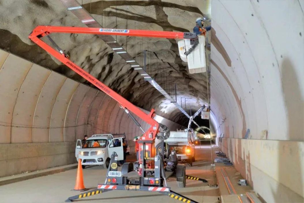 Barbaros.Vandalismo en el nuevo túnel: evalúan incluir un sistema de seguridad y control
