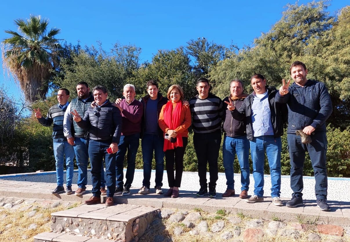 Reunión de intendentes en Tama