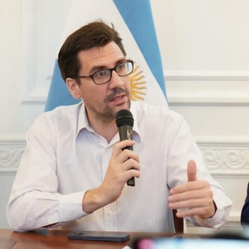 Juan Luna: “El básico docente en lo que va del gobierno de Ricardo Quintela se duplicó