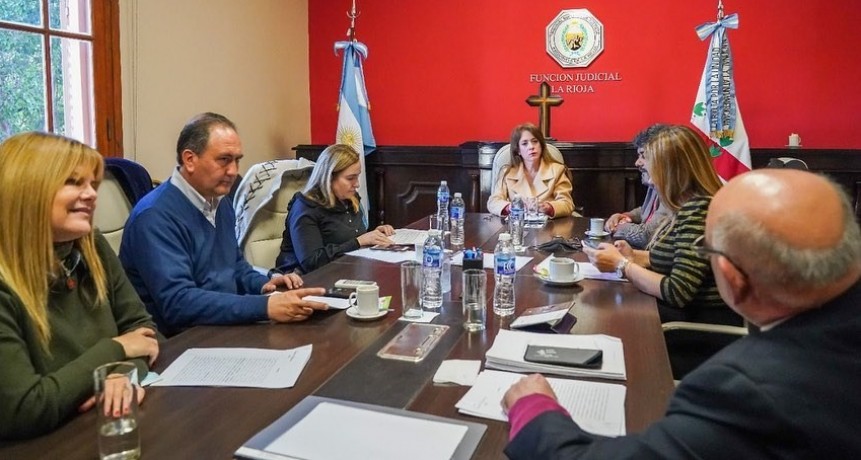 Trabajan para la cobertura de cargos en la justicia riojana