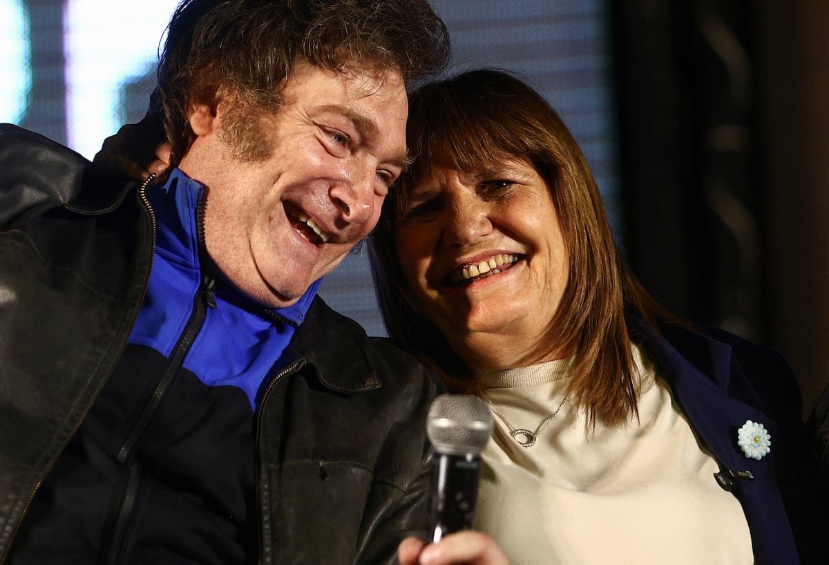 En plena Democracia.A partir de hoy el gobierno puede ir a buscarte a tu casa si no le gusta lo que escribiste en redes sociales