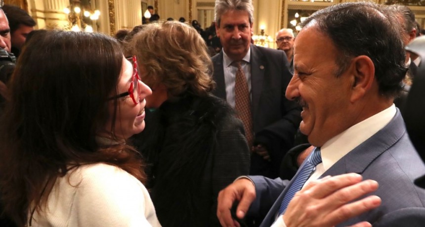 El gobernador participó de la asunción de la nueva ministra de Economía