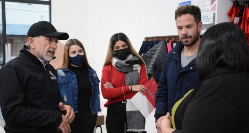 Más comercios riojanos incorporan jóvenes al trabajo registrado