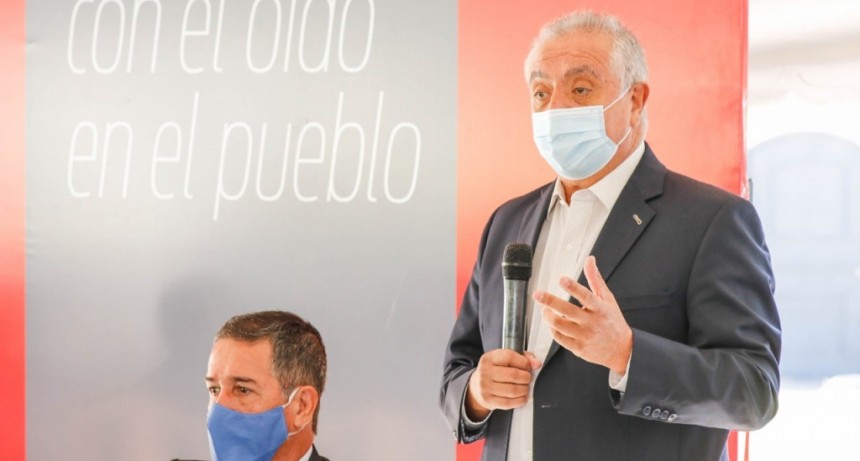 “El lunes comenzaremos a trabajar con los gremios en una restructuración del sistema de Salud”