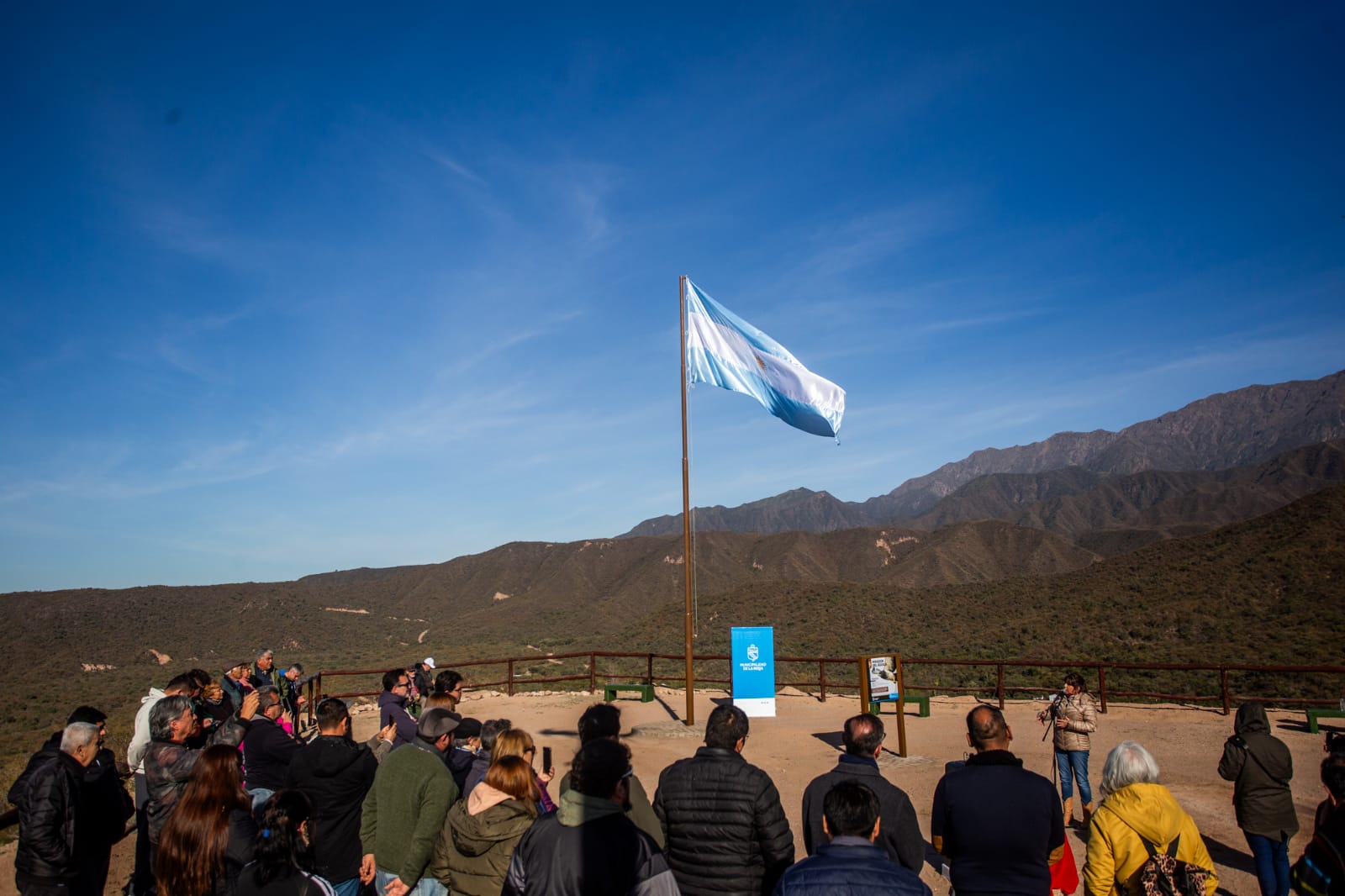 La Municipalidad de Capital inauguró el Mirador del Águila