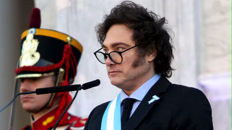 El Gobierno quiere modificar la Ley de Contrato de Trabajo y subir la edad jubilatoria de las mujeres.