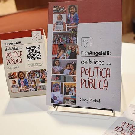Gabriela Pedrali presenta su libro del Plan Angelelli 