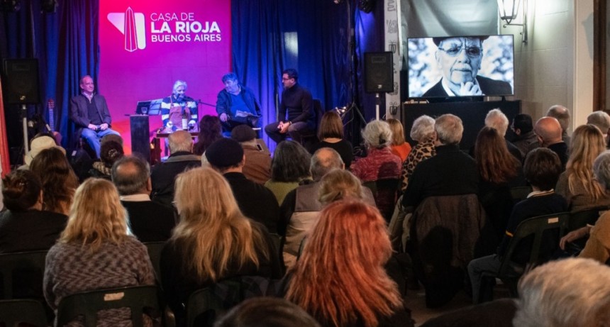 Gran presentación del libro de Pancho Cabral en Buenos Aires
