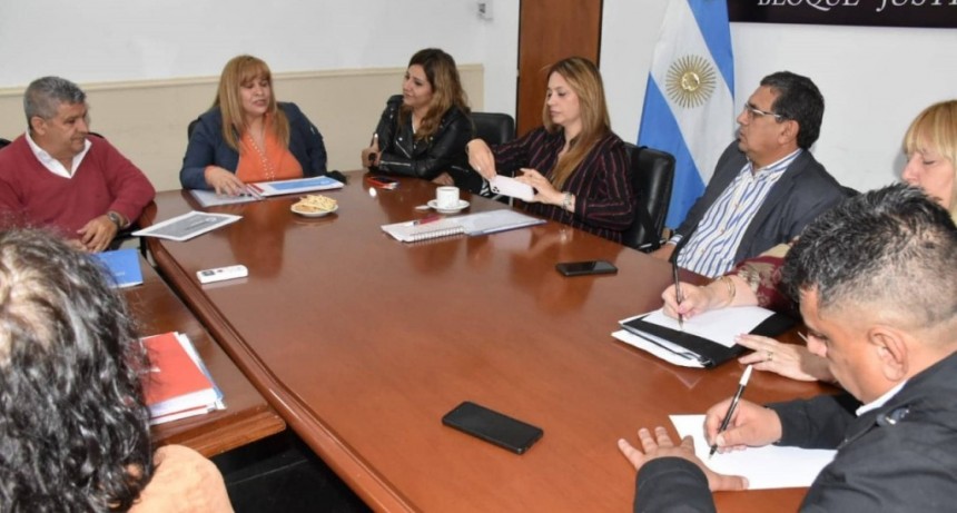 Diputados Justicialistas se reunieron con la Secretaria de Empleo provincial 