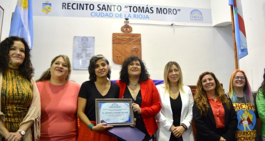 Debatieron sobre la imagen de la Mujer en los medios de comunicacion.