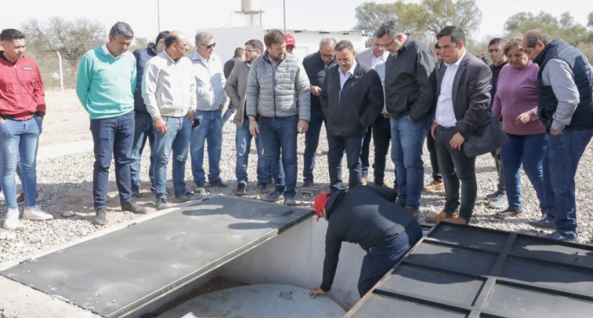 El gobernador Ricardo Quintela inauguró Planta de Tratamiento de Efluentes Cloacales en Catuna