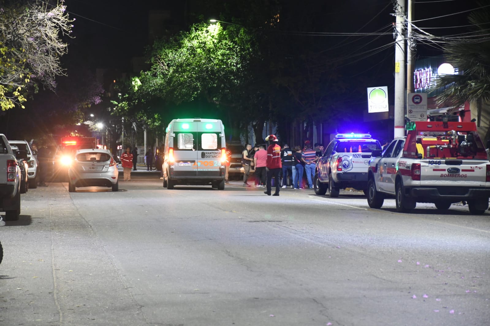 Domingo luctuoso en La Rioja. Fallecen dos bomberos tras caer de una antena.