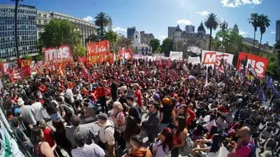 Ajuste Milei: vetó el financiamiento universitario y habrá un paro este viernes. 