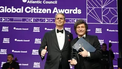 Con el Tesoro de Estados Unidos no alcanza: Milei deberá decidir entre devaluación o cepo