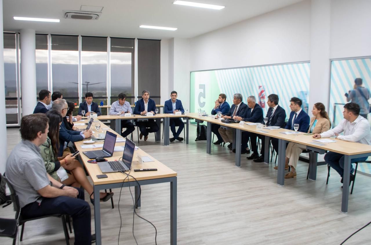 La Rioja fortalece su estrategia minera con la creación de la Mesa Regional de Empresas Estatales