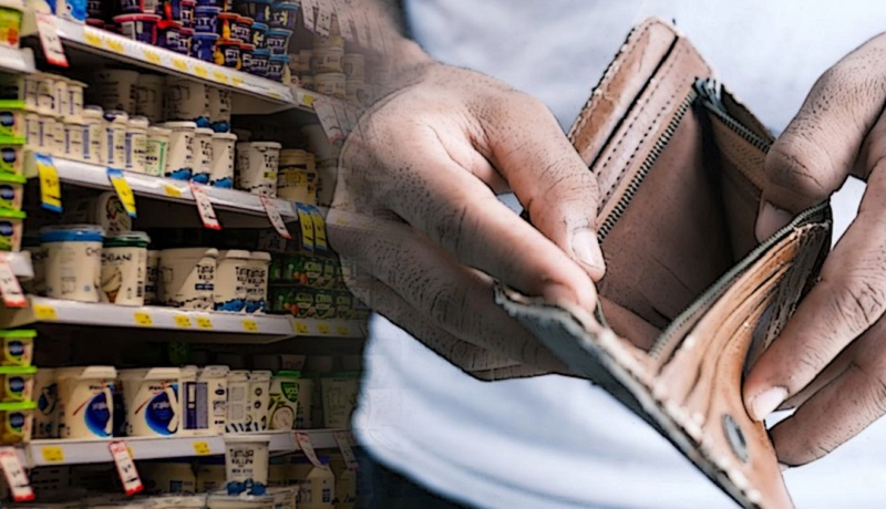 Y los dólares de Milei? Los salarios formales se derrumban 11% en el gobierno libertario.