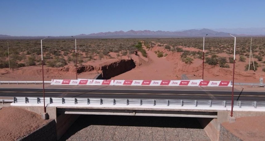Tras 12 años de espera, el Gobierno Provincial inauguró con fondos propios el Puente Los Médanos de Villa Unión