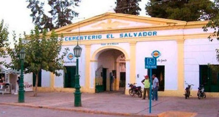 Día de los Fieles Difuntos: El Cementerio El Salvador abrirá sus puertas mañana de 7 a 20hs
