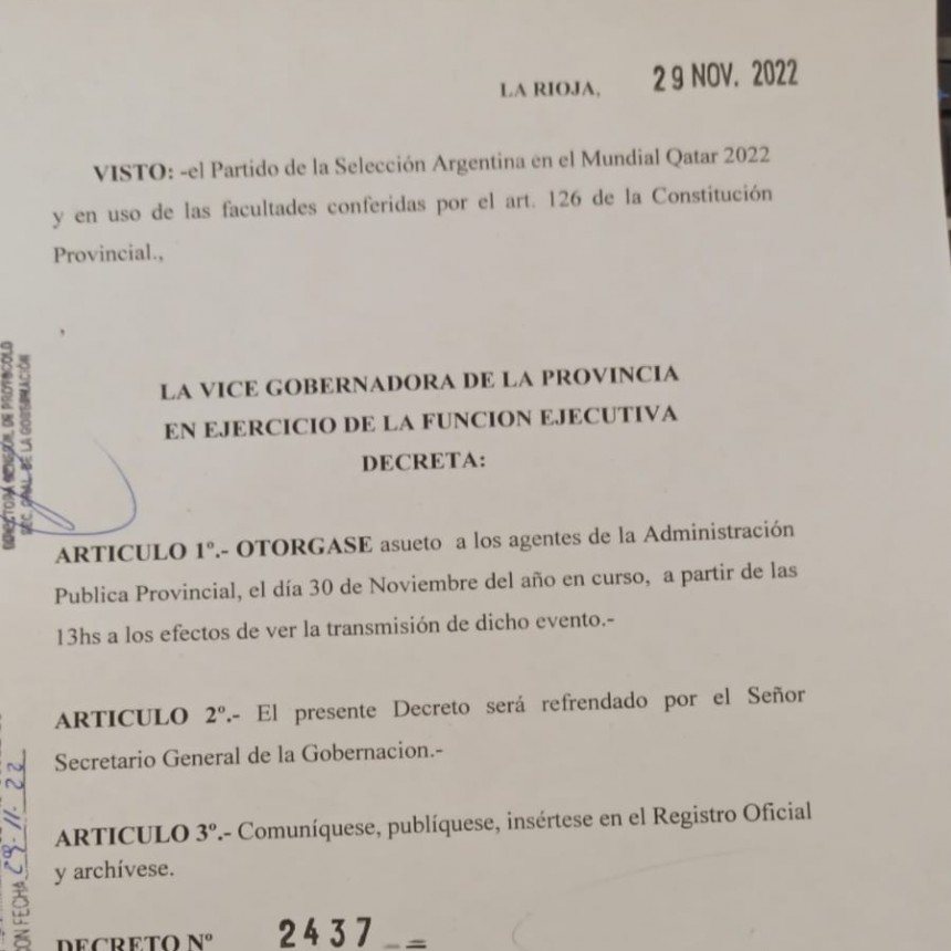 Otorgan permiso especial a trabajadores estatales por el partido de Argentina.