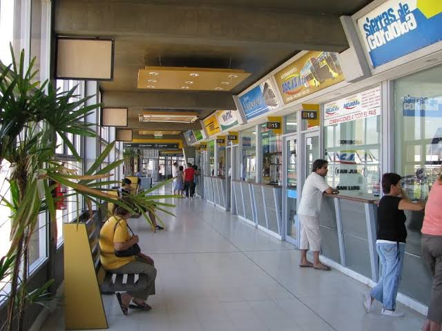 No hay plata. Fin de semana largo: baja demanda turística admiten desde el sector