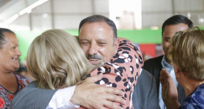 El gobernador Quintela participó del acto por el aniversario del departamento Juan Facundo Quiroga
