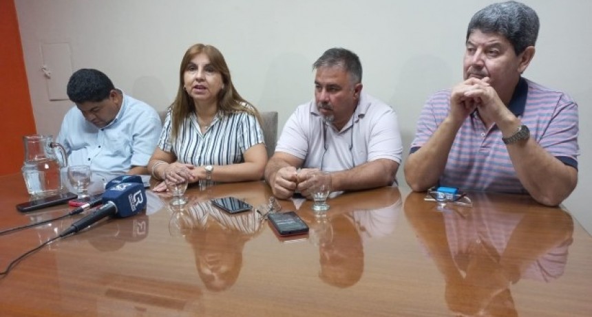 El horario de atención de los comercios el 24 y 31 será hasta las 19:00 hs.