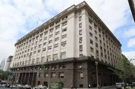Menos fondos nacionales: Las transferencias nacionales no automáticas a La Rioja cayeron un 97,2% en noviembre. 